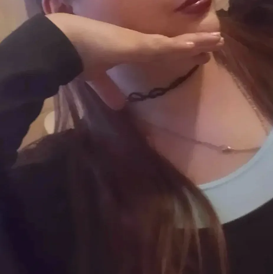 Janina, 28